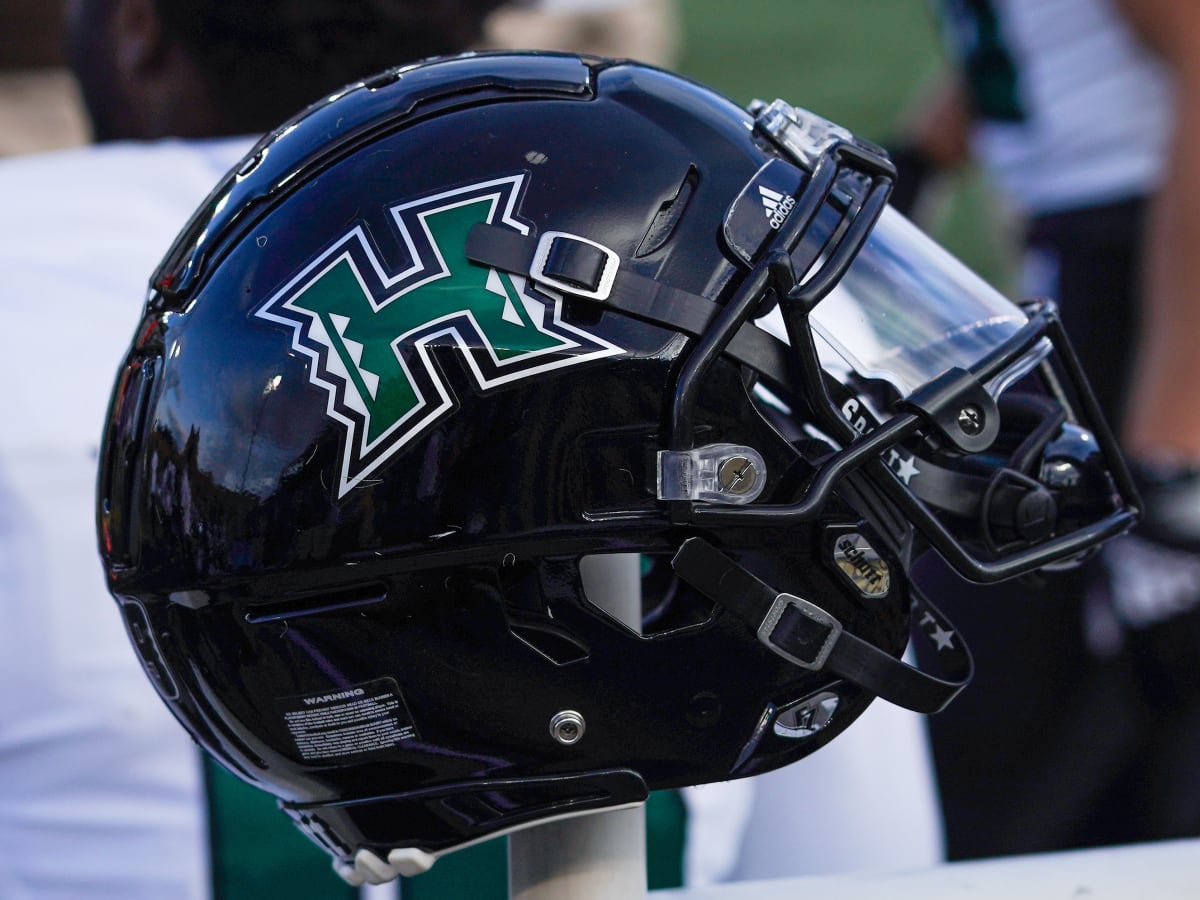 Hawaii Football Unveils Awesome New Island Helmets For Game At