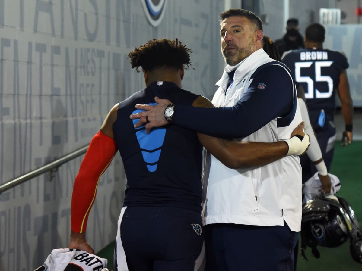 SI Photo Blog — With St. Louis leading Tennessee 23-16, Titans