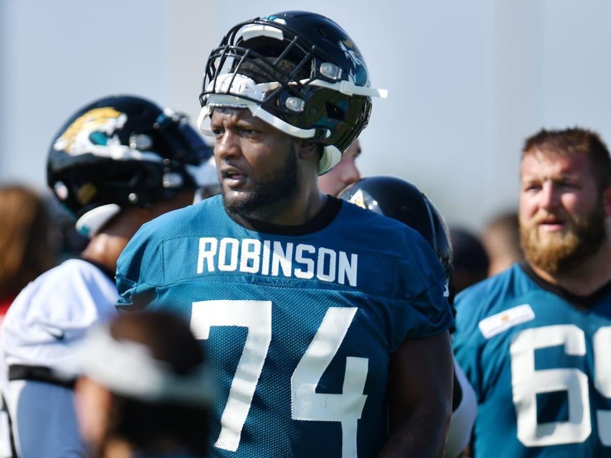 Jaguars left tackle Cam Robinson out for remainder of 2022 season