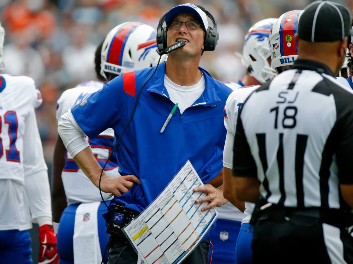 Ken Dorsey new Buffalo Bills QB coach, working with Josh Allen