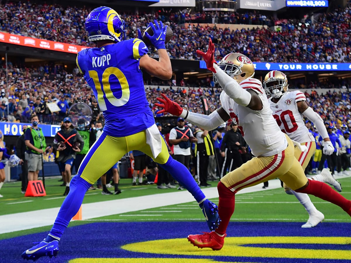 412th Test Wing kicks off 49ers vs. Rams Monday Night Football matchup with  roaring flyover