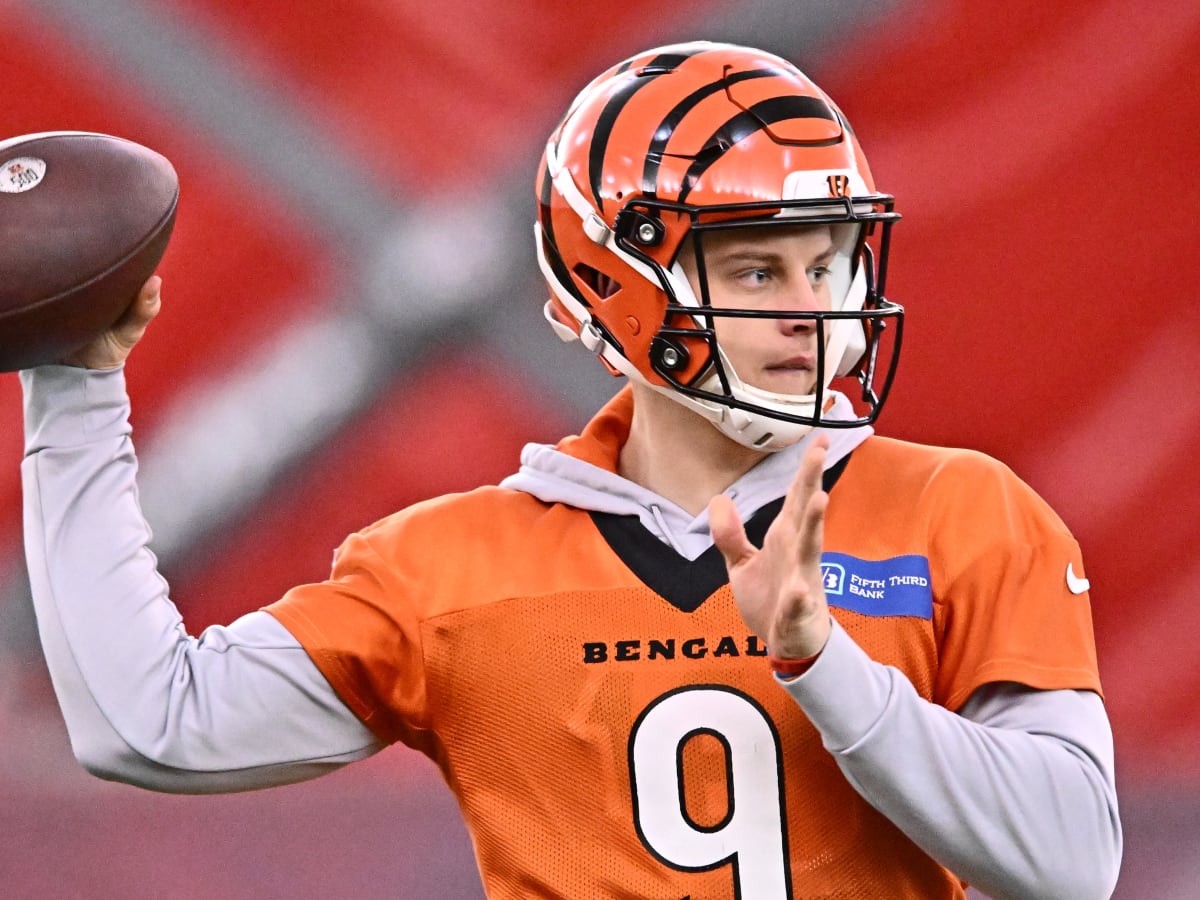 Joe Burrow's 5 turnovers, missed kicks by Evan McPherson stymie Cincinnati  Bengals in first game since Super Bowl LVI - ESPN