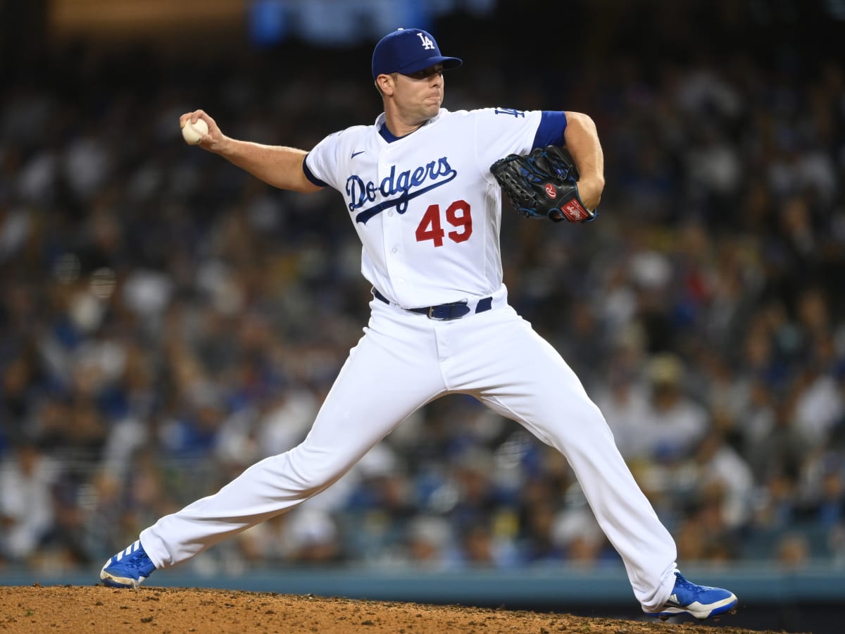 Los Angeles Dodgers go “all-in” on Blake Treinen, sign free agent