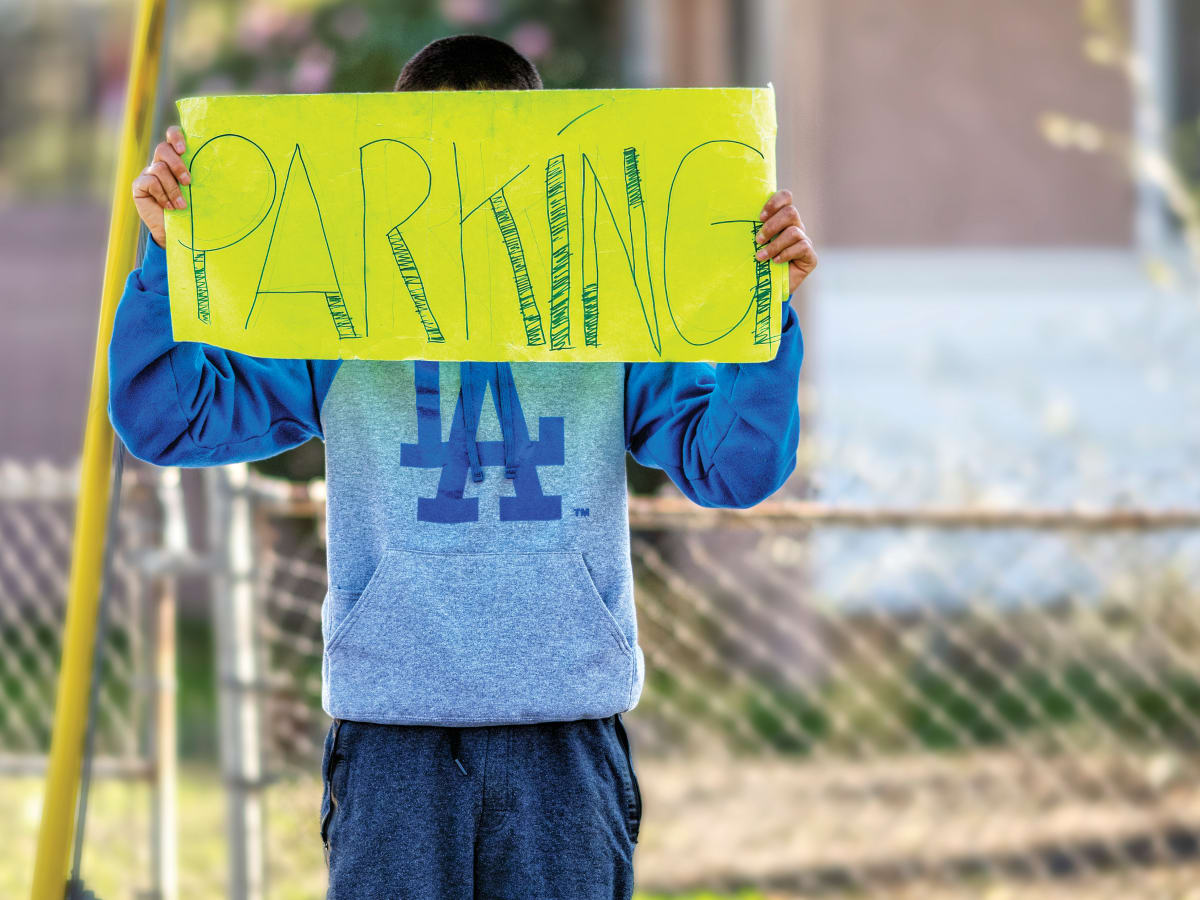 Some Inglewood Residents Cashed in on the Super Bowl Parking Situation