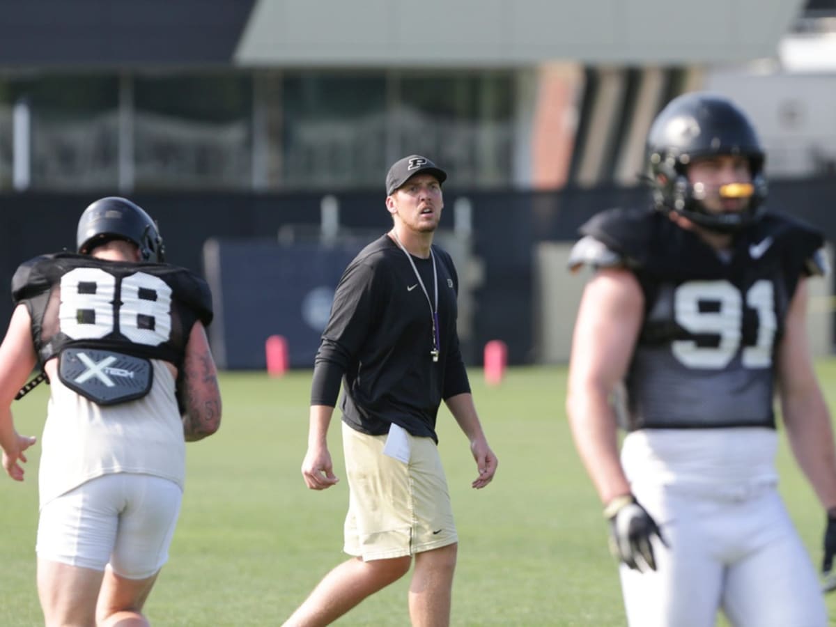 Purdue football officially completes coaching staff