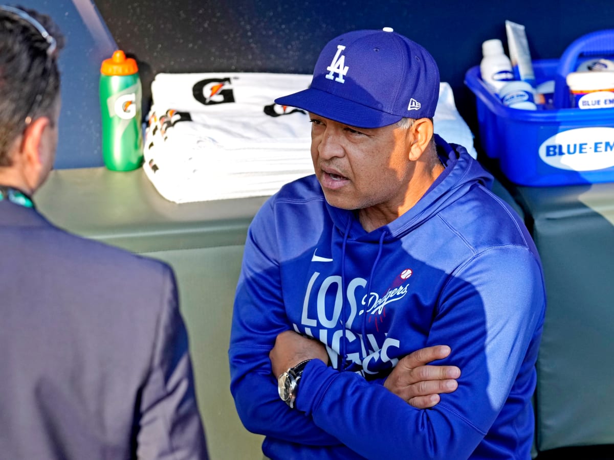 Whicker: New Dodgers manager Dave Roberts has proven nice guys can finish –  Daily News