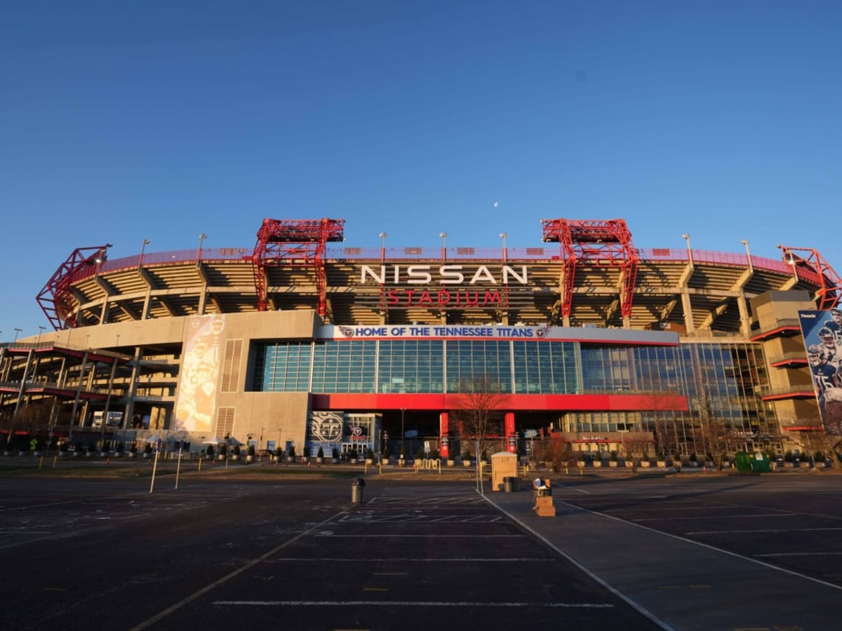 Report: Tennessee Titans, Nashville Mayor Weighing Whether to
