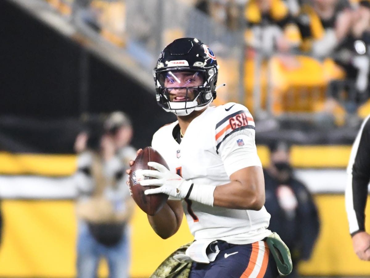 Justin Fields is a disaster. But so is everything else at the Chicago Bears, Chicago Bears