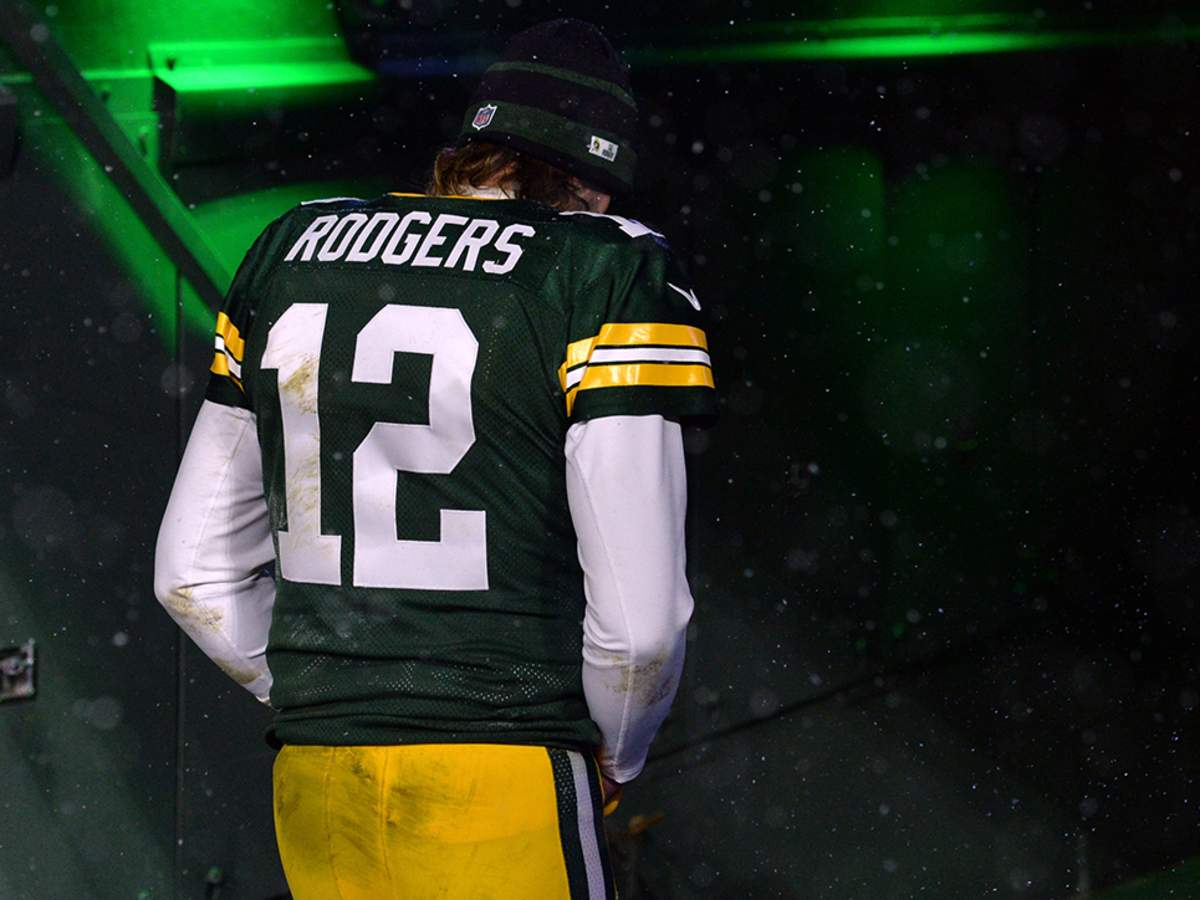 Green Bay Packers QB Aaron Rodgers Cryptic Comments After Saluting