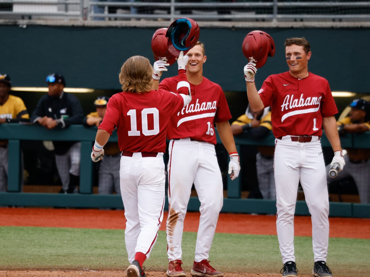 Texas Longhorns baseball is near unanimous pick for country's No. 1 team