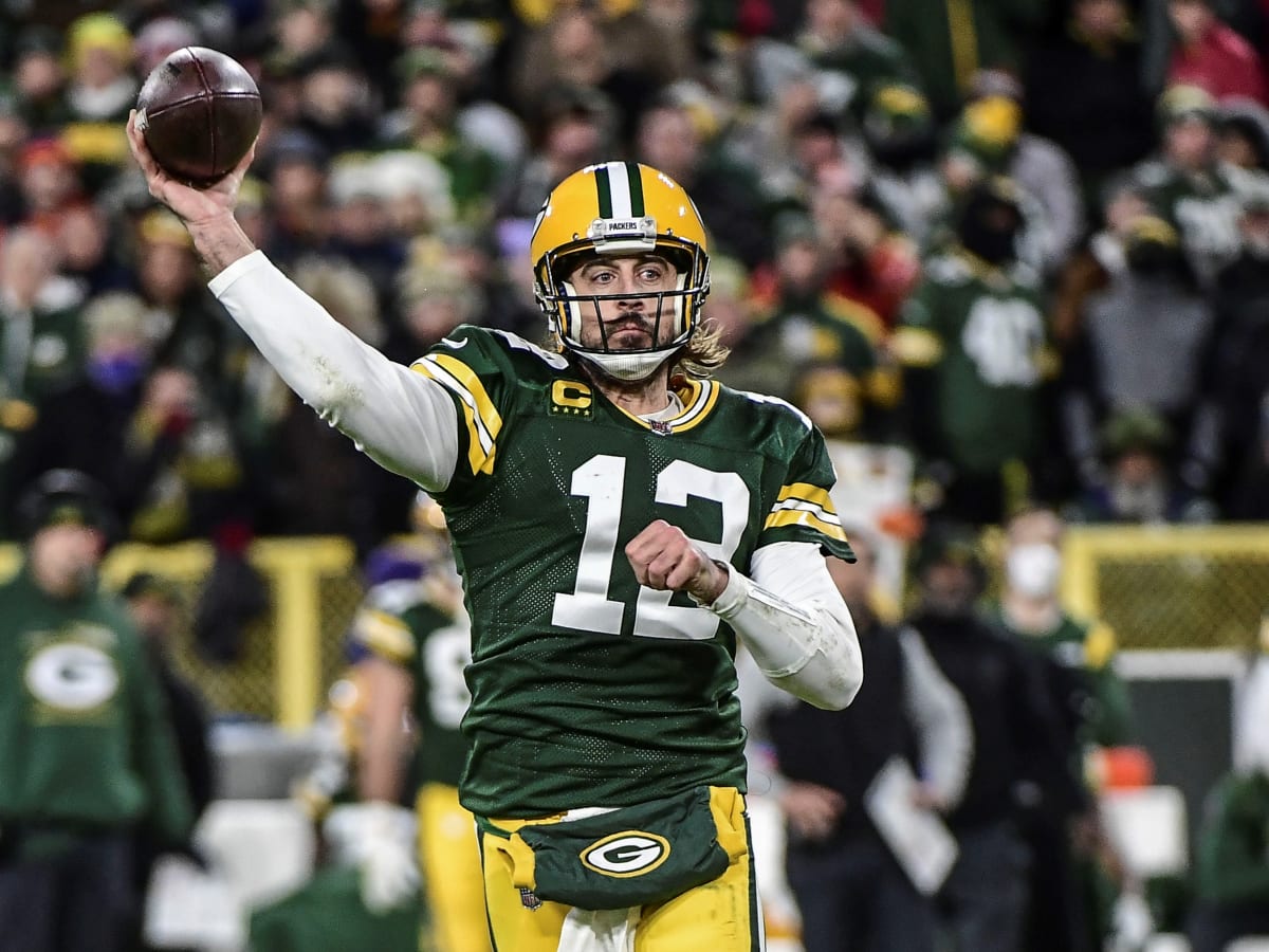 Aaron Rodgers vs. Tom Brady: Inside the numbers as future Hall of Fame QBs  meet for fifth time