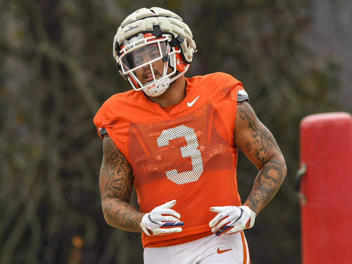 Dabo Swinney updates Xavier Thomas' status after Clemson football loss to  Miami