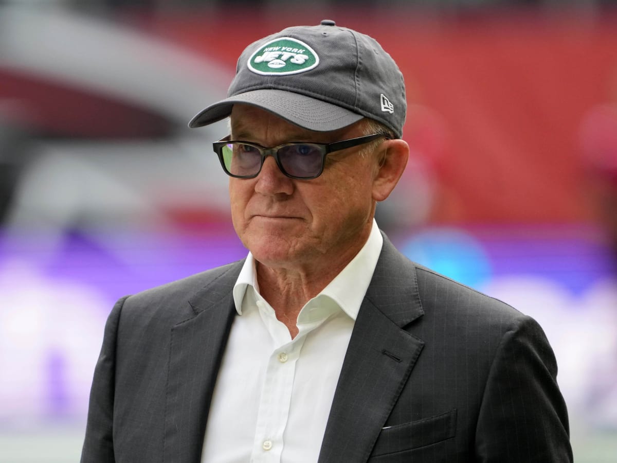 Robert Johnson: New York Jets owner set to make offer for Chelsea