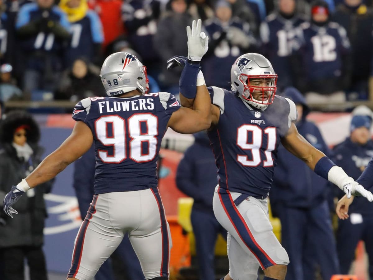 Patriots sign free agent defensive end Trey Flowers, who was on