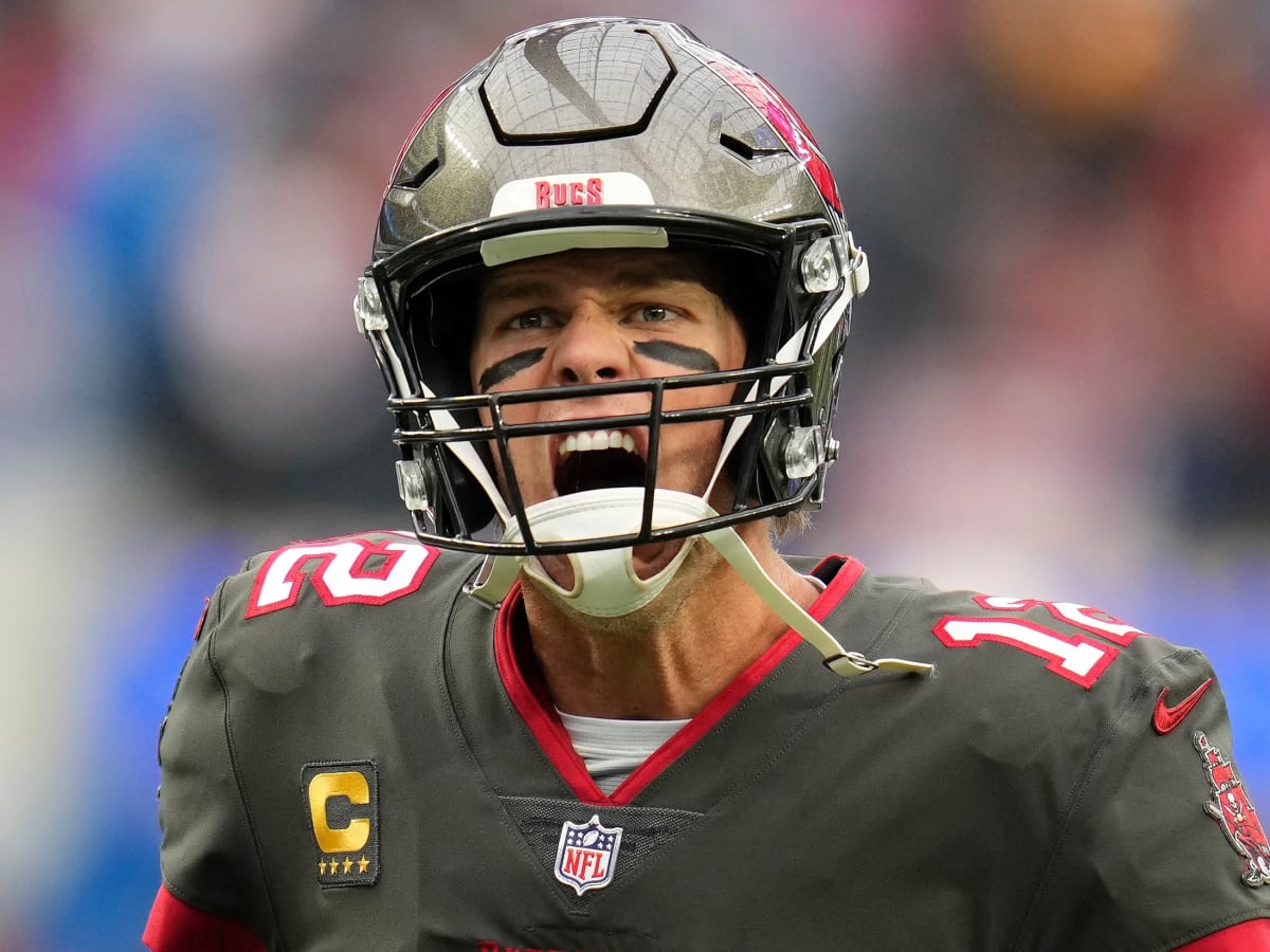 Tom Brady weighs retirement; undecided on possible return to Buccaneers for 2022  season