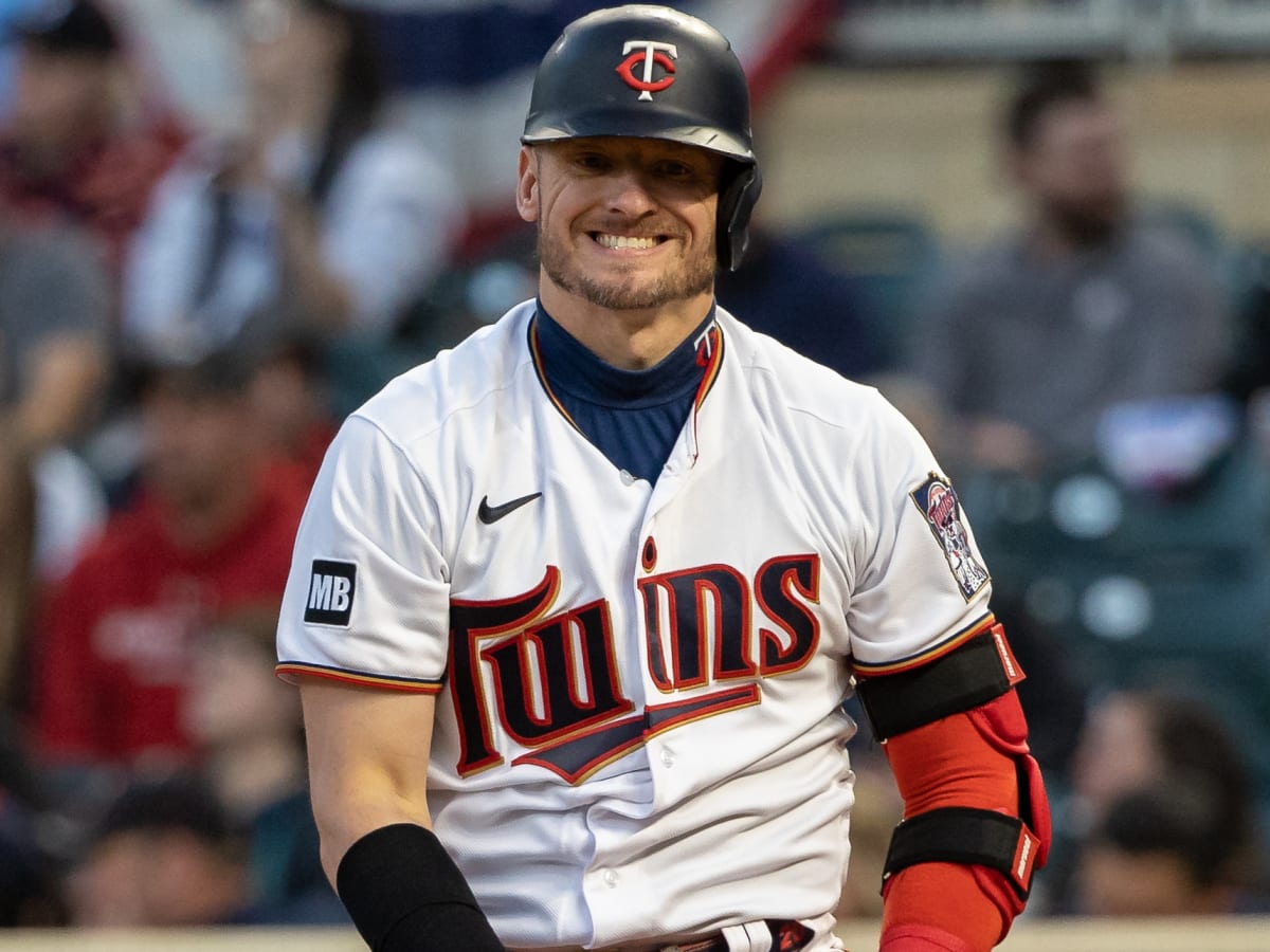 Pensacola's Josh Donaldson picks up Brewers minor league contract after  Yankees release