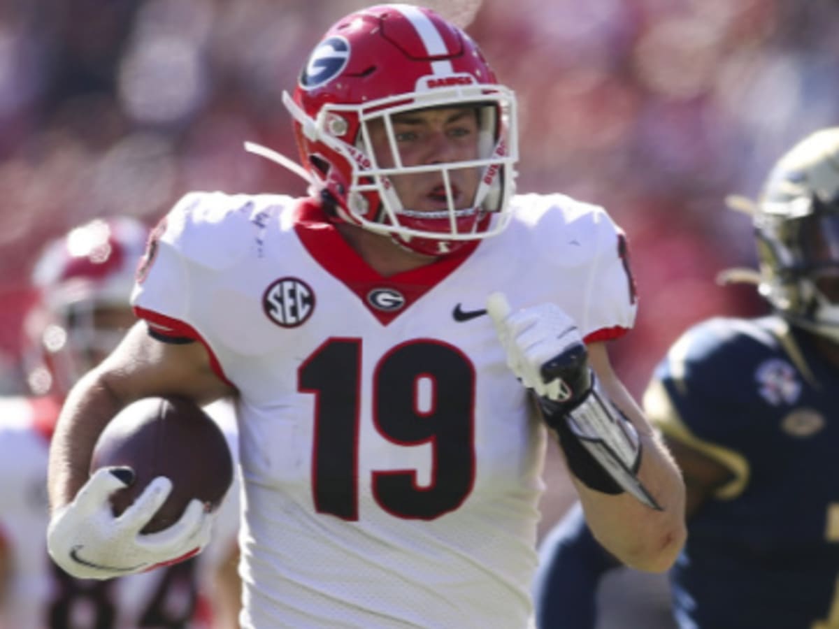 University of Georgia Commit Brock Bowers Welcomed to 2021 All-American  Bowl with Virtual Jersey Presentation - DawgTime