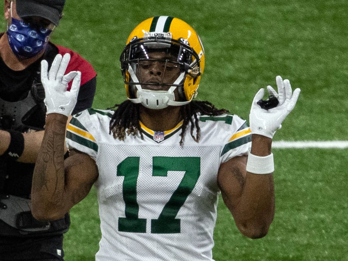 Raiders finalize trade for All-Pro WR Davante Adams