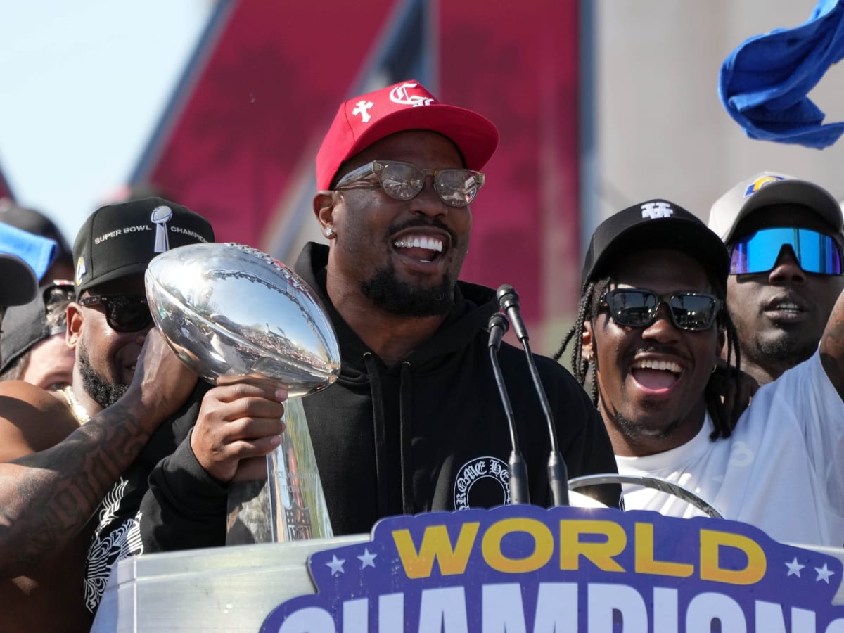 NFL Star Von Miller Reveals He Had to Settle For Buffalo Bills When His  Plans to Join Forces With Jerry Jones' Dallas Cowboys Went South -  EssentiallySports