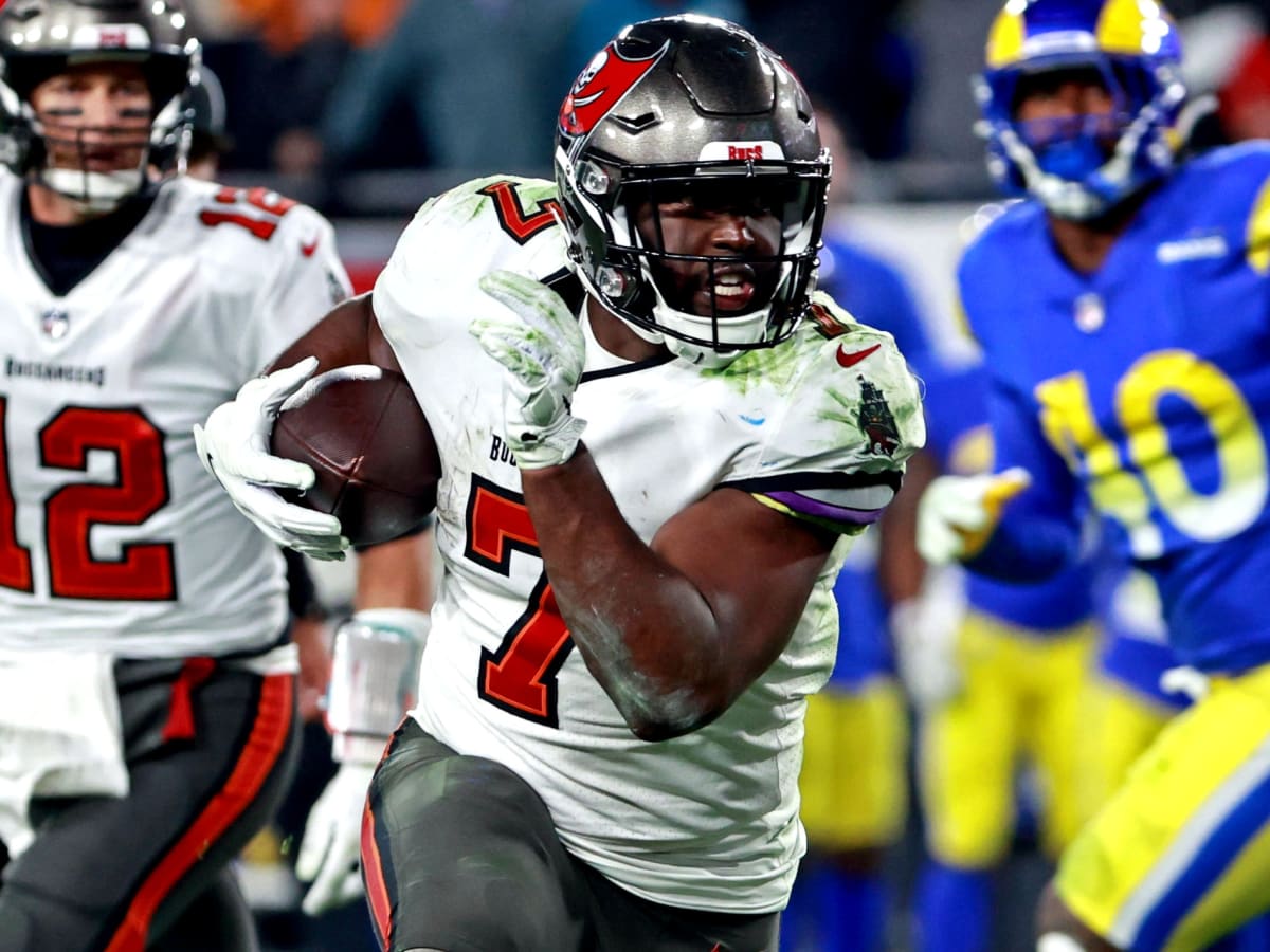 RB Leonard Fournette will wear 2⃣8⃣ - Tampa Bay Buccaneers