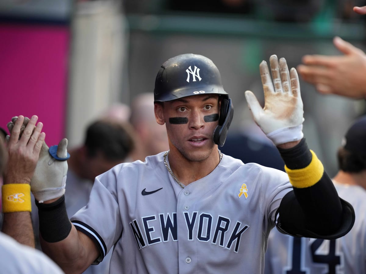 Yankees: 3 arb players that should be offered contract extensions this  offseason