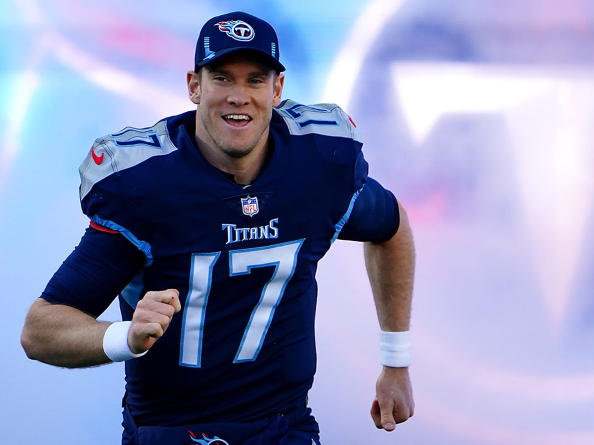 How long is Ryan Tannehill out? Titans quarterback holds out hope