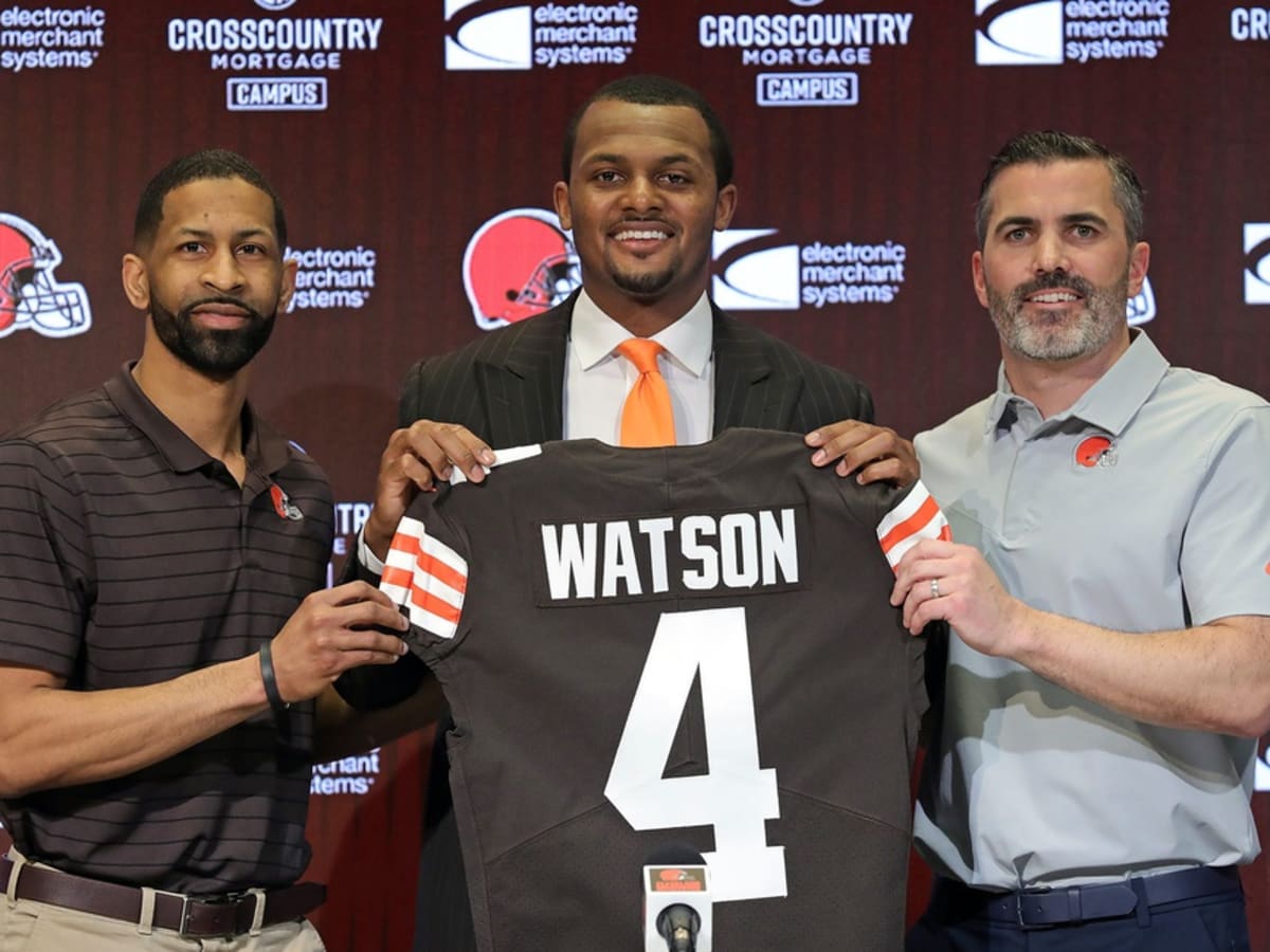 Cleveland Browns announce jersey numbers for new additions