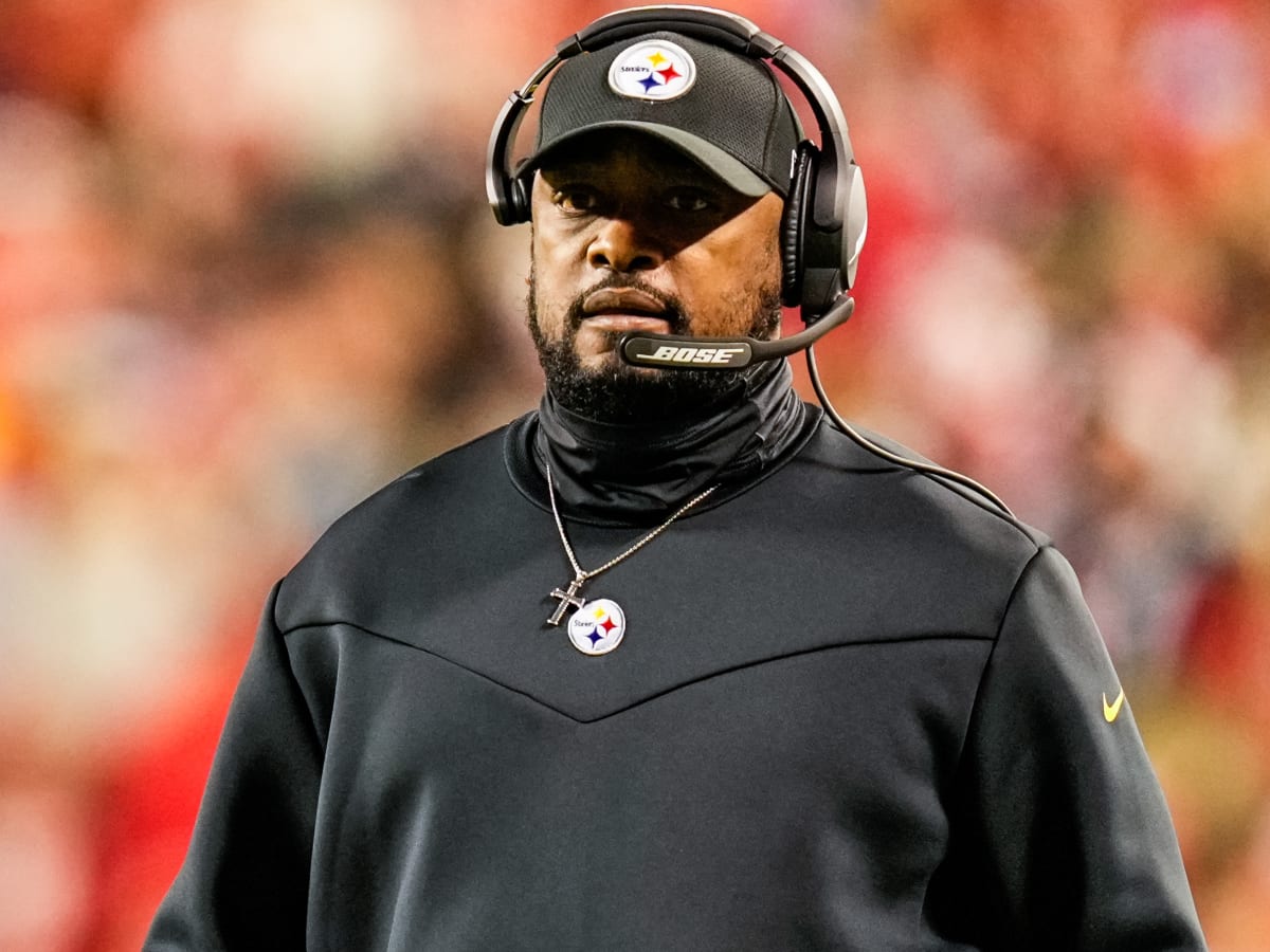 Brian Flores Won't Provide Pittsburgh Steelers Much Help Against Dolphins -  Sports Illustrated Pittsburgh Steelers News, Analysis and More