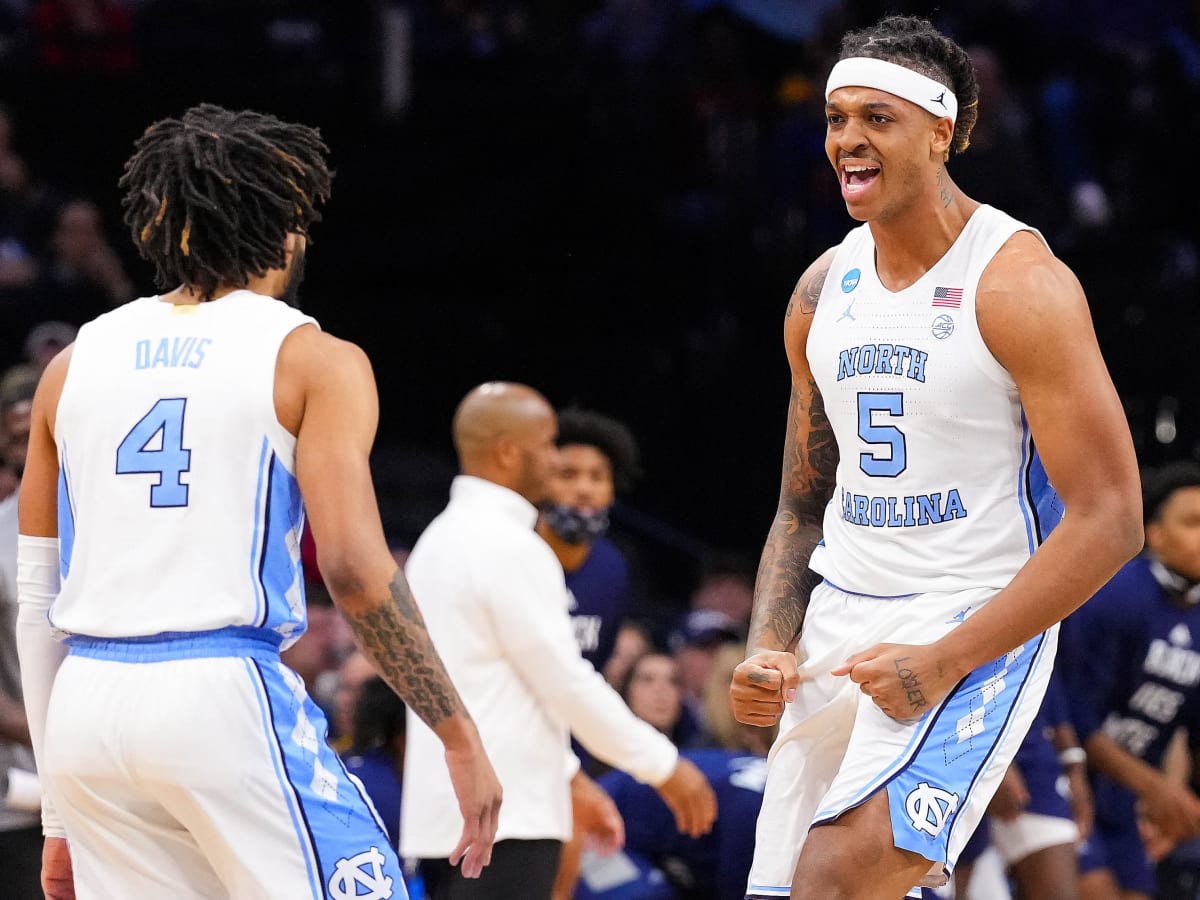 Carolina crushes Saint Peter's, will meet Duke in Final Four – The Oakland  Press