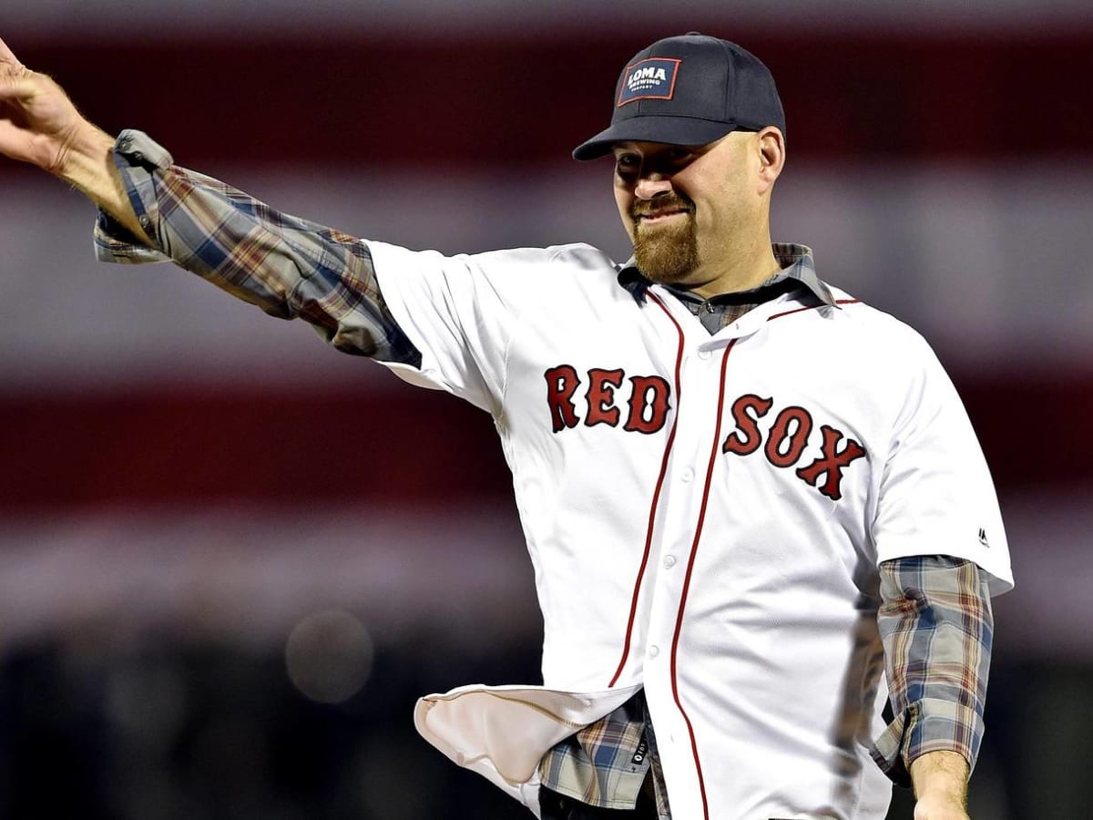 Tom Brady's sister engaged to Kevin Youkilis - The Boston Globe