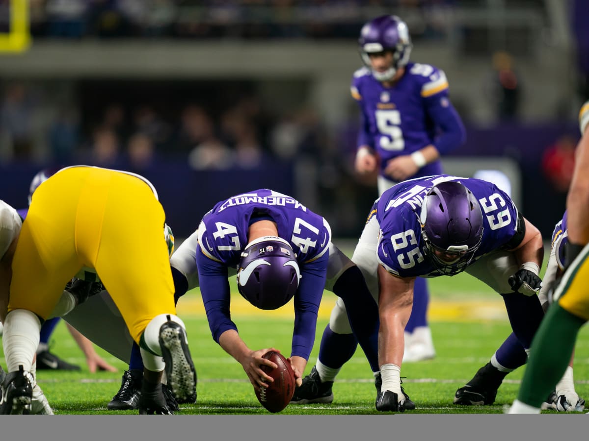 Vikings Release Veteran Long Snapper Loeffler