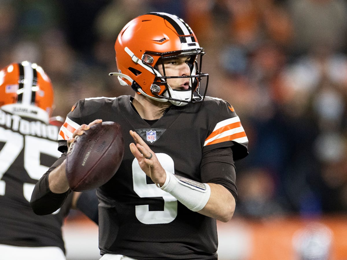 Cleveland Browns' quarterback Nick Mullens finds new NFL home with Las  Vegas Raiders