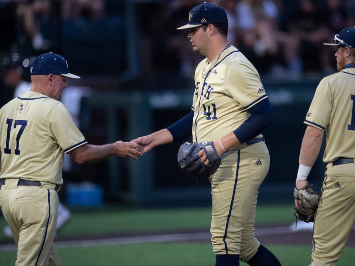 Georgia Baseball Takes Care of USC Upstate – 95.5 WSB