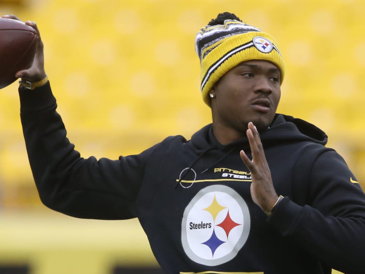 Pittsburgh Steelers QB Dwayne Haskins dies at age 24 in traffic accident