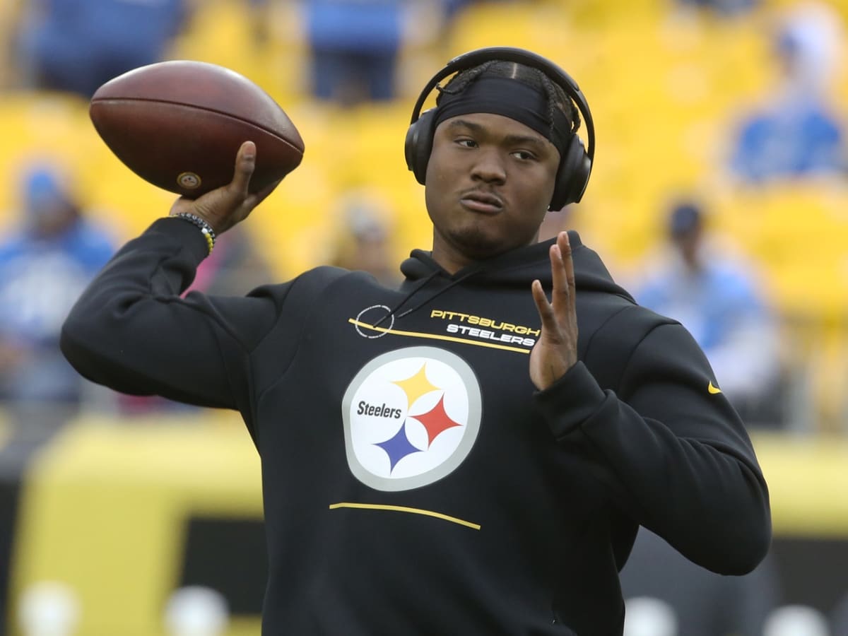 Steelers To Honor Dwayne Haskins During Season, Wear '3' Decal On Helmet -  Steelers Depot