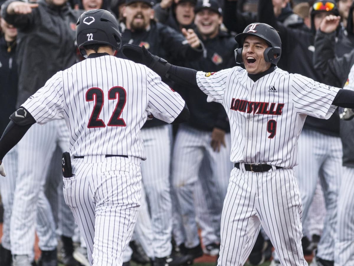 No. 4 Baseball wins exciting series against North Carolina • The Louisville  Cardinal