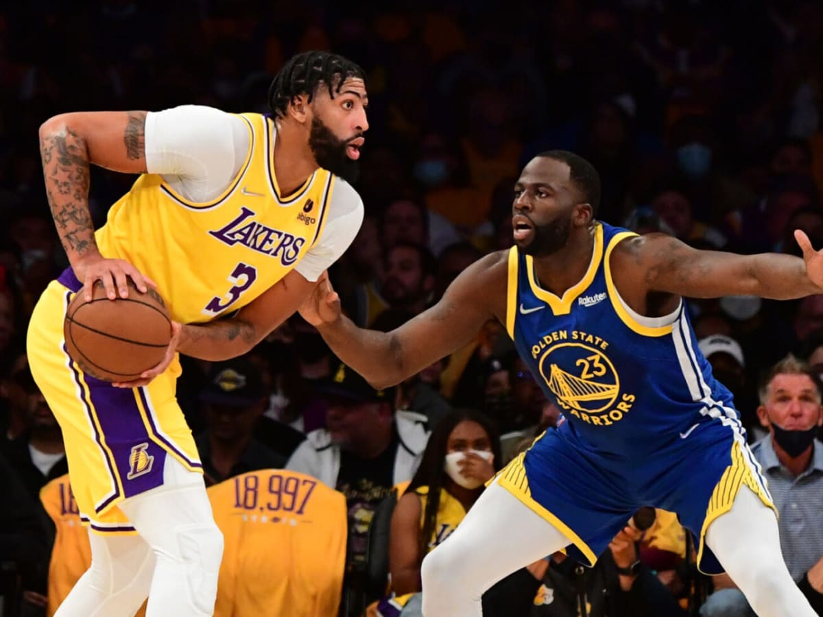 NBA Fans React To The Golden State Warriors Receiving Their 2022  Championship Rings Ahead Of Facing LeBron James And The Los Angeles Lakers:  The Warriors Dynasty Is Still Alive And Well 