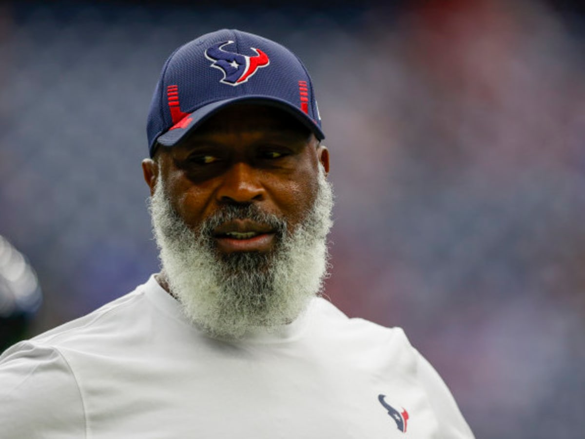 Lovie Smith Firing by Houston Texans Named One of NFL's Most Controversial  Events of 2022 - Sports Illustrated Houston Texans News, Analysis and More