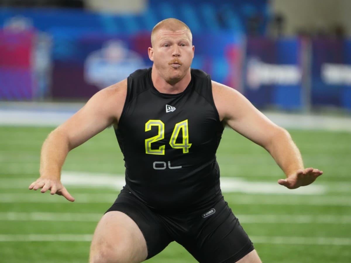 Miami Dolphins Look for Big Fish in the NFL Draft – CavsConnect