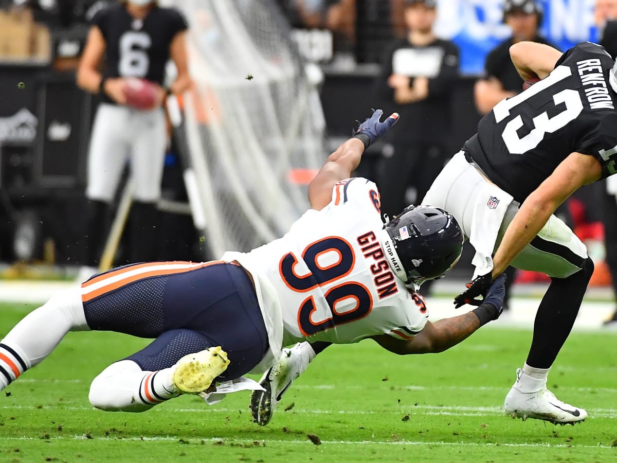 Chicago Bears defensive end Trevis Gipson (99) prior to an NFL