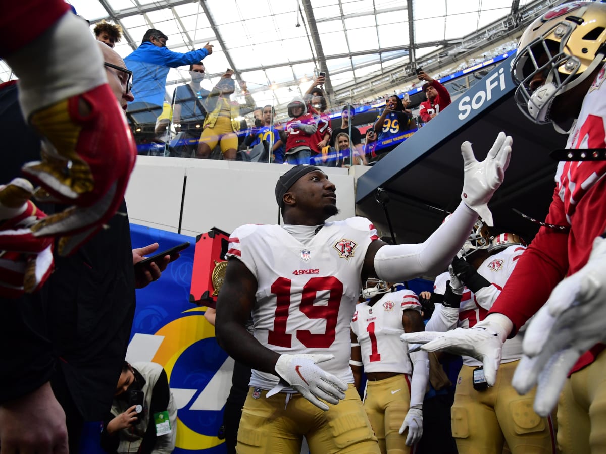 Reports: 49ers, Deebo Samuel finalizing 3-year extension through 2025