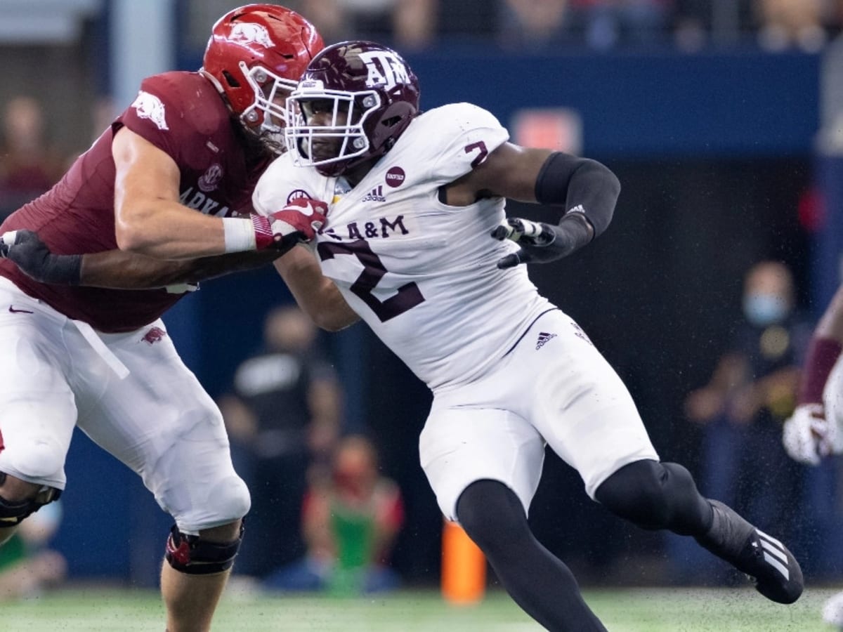 The NY Jets select Aggies defensive end Michael Clemons 117th overall