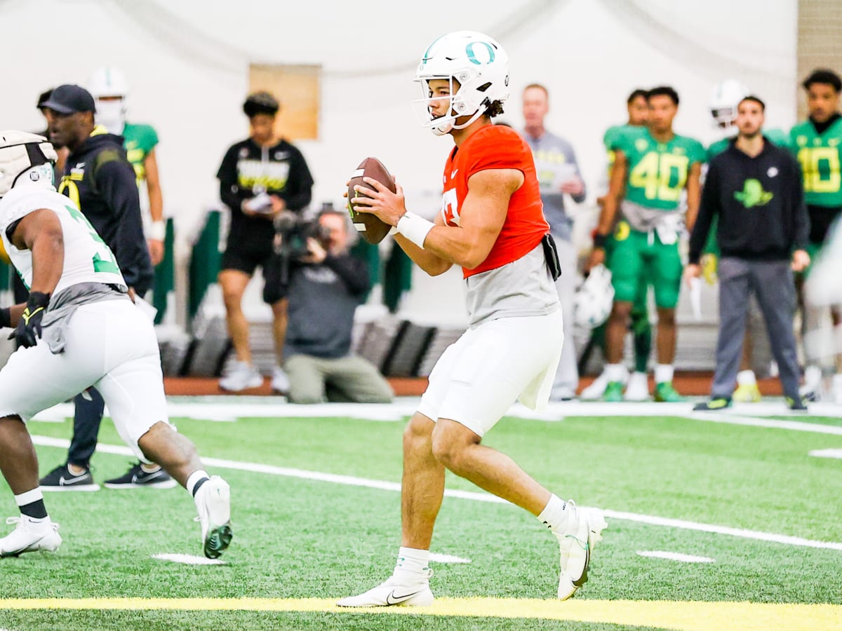 Oregon QB Ty Thompson is doing what few players do in this era of college  football