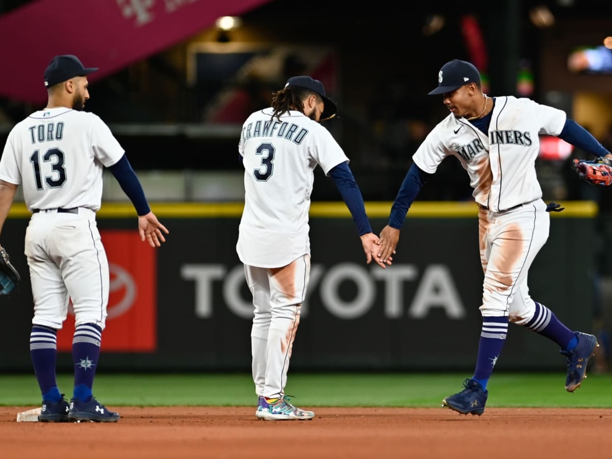 Mariners-Royals MLB 2023 live stream (8/17): How to watch online, TV info,  time 