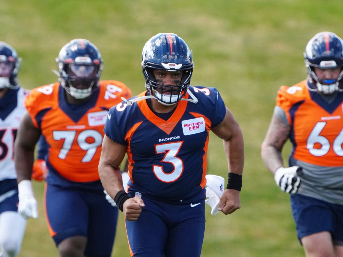 Russell Wilson shows up to Broncos training camp in own jersey