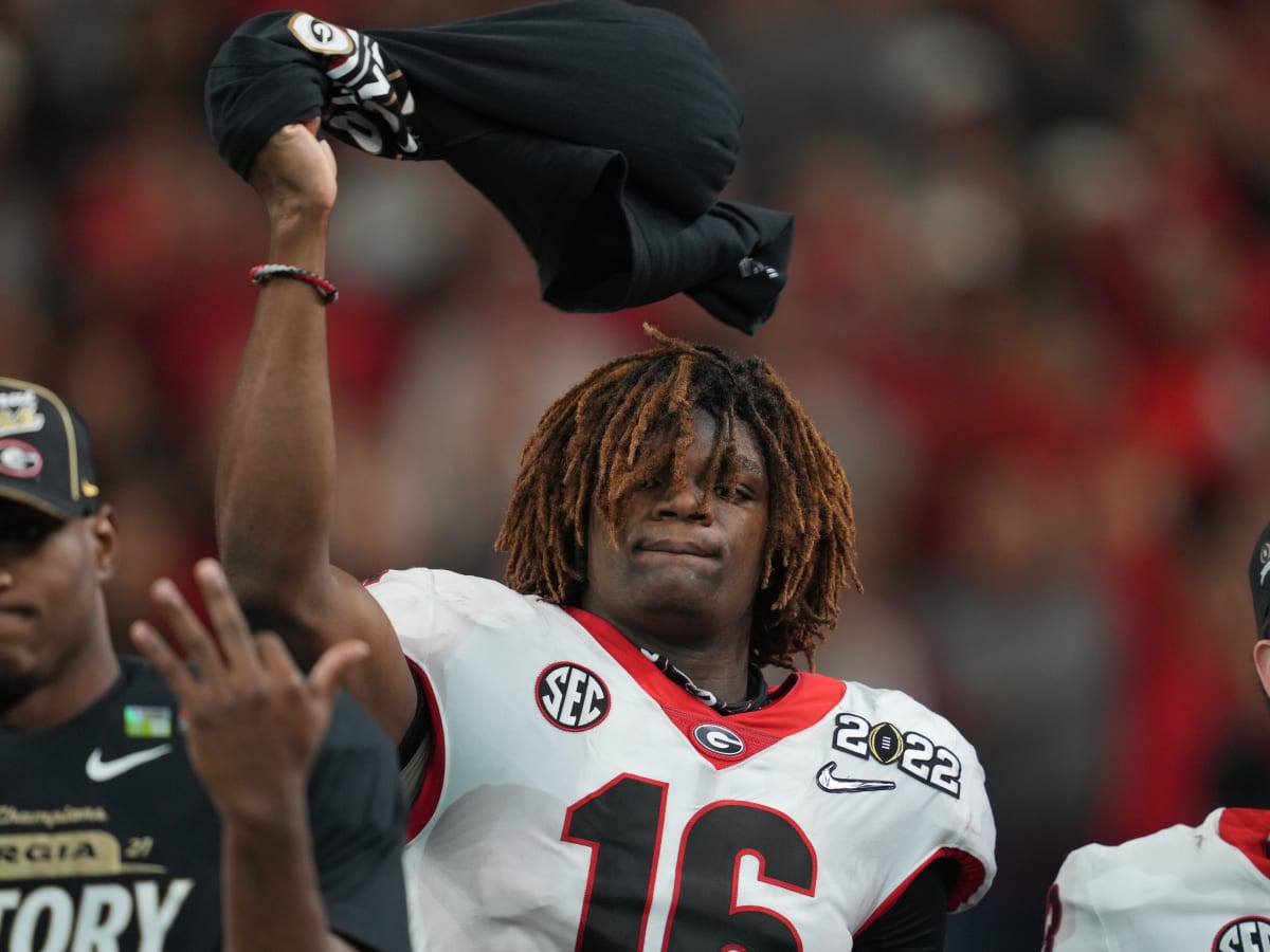 Lewis Cine: Georgia 'heat-seeking missile' shooting up 2022 NFL Draft  boards – 95.5 WSB