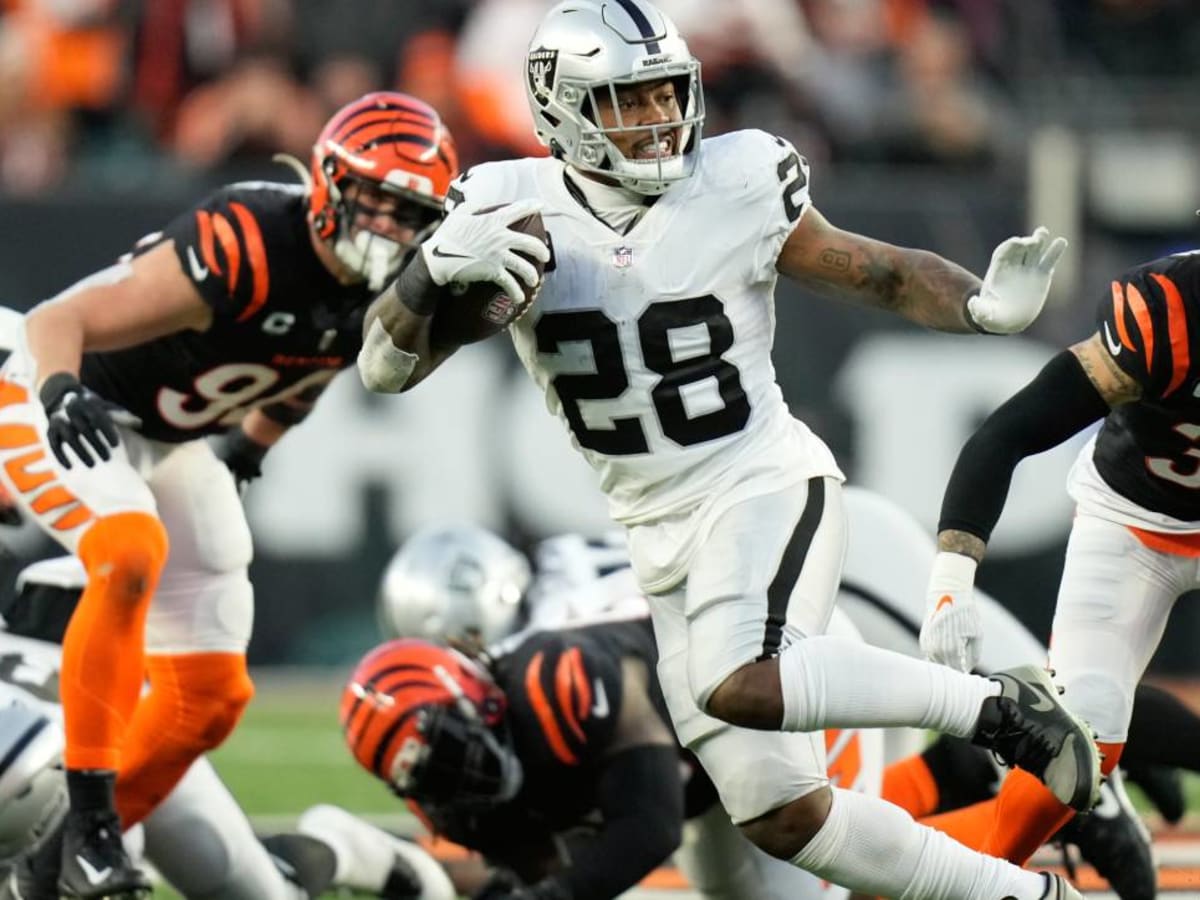 Analyst Reveals Shocking Stat About Raiders' Clelin Ferrell