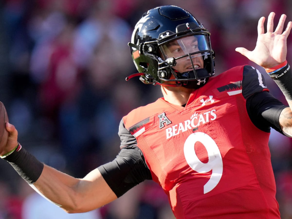 Falcons Draft QB Cincinnati Desmond Ridder with third-round pick