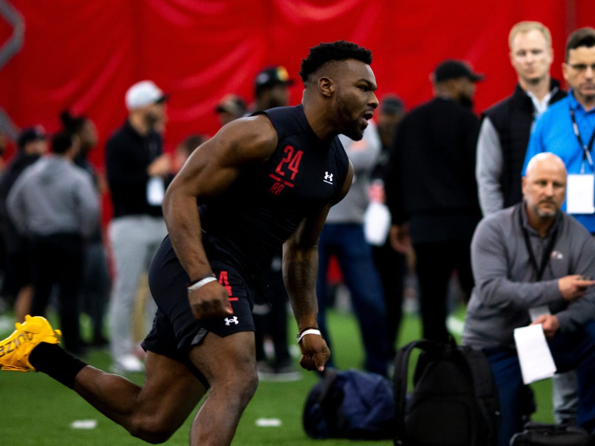 Browns select RB Jerome Ford with the 156th pick in the 2022 NFL Draft