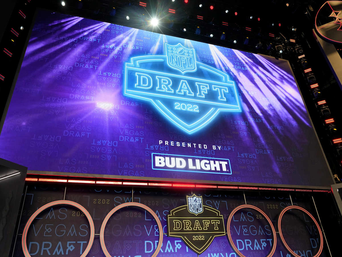 2021 NFL Draft Grades: Experts rate the Vikings' selection of